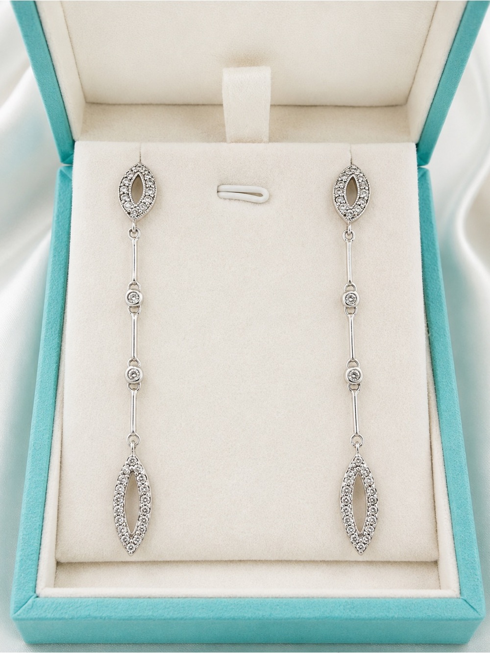 Elegant 925 Sterling Silver Drop Earrings With Diamonds